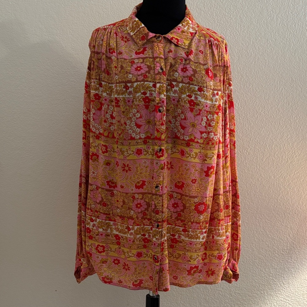 Billabong Orange, gold  and Pink Floral Top